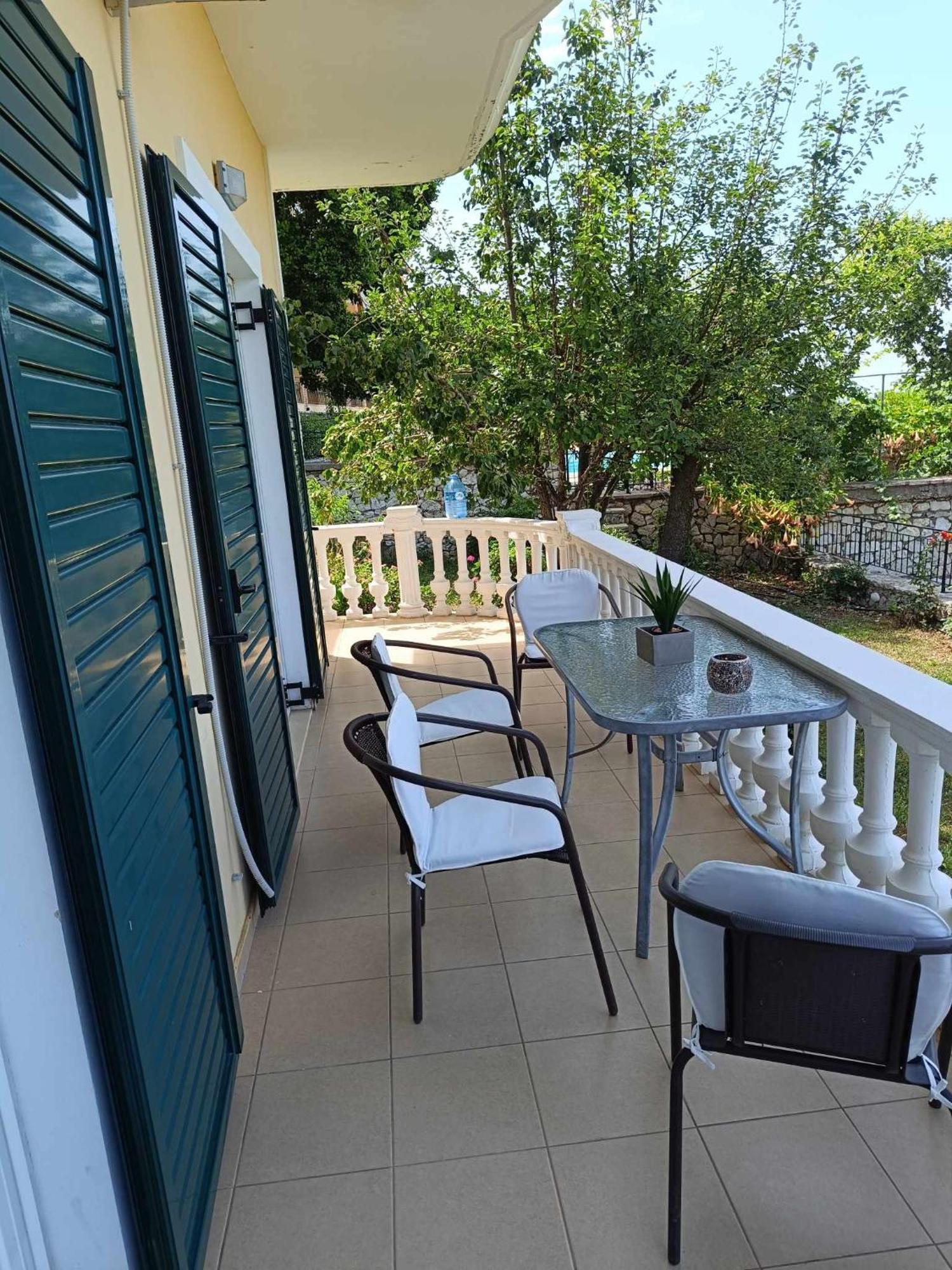 Lovely View Apartments Himare Exterior foto